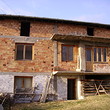 Spacious house close to the mountain