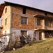 Spacious house close to the mountain