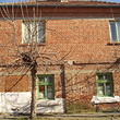 House with six rooms