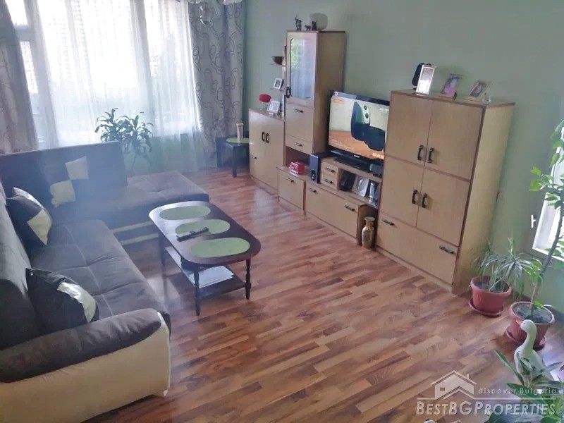 Brick apartment with a garage for sale in Haskovo