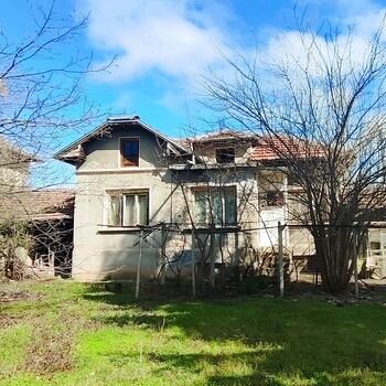 Country house for sale near Pavlikeni