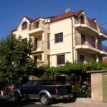 Hotel for sale in Chernomorets