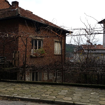 Houses in Sandanski