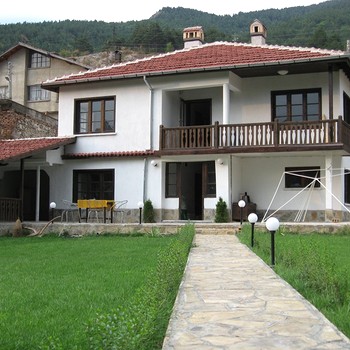 House for sale in Tvurditsa