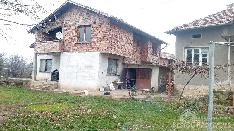 House for sale in close vicinity to Cherven Bryag