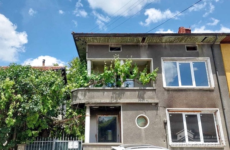House for sale in the Troyan Balkan