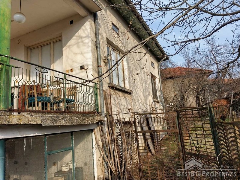 Casa in vendita nella cittadina di Ugarchin