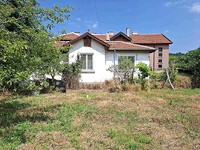 Houses in Topolovgrad