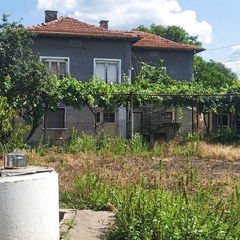 Houses in Kostinbrod