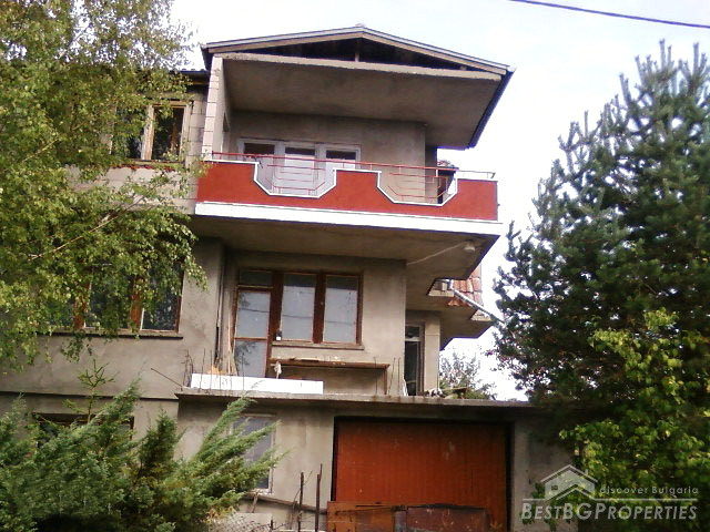 House for sale near Pernik