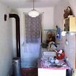 Small house for sale in Shoumen area