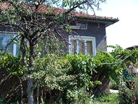 Houses in Elin Pelin