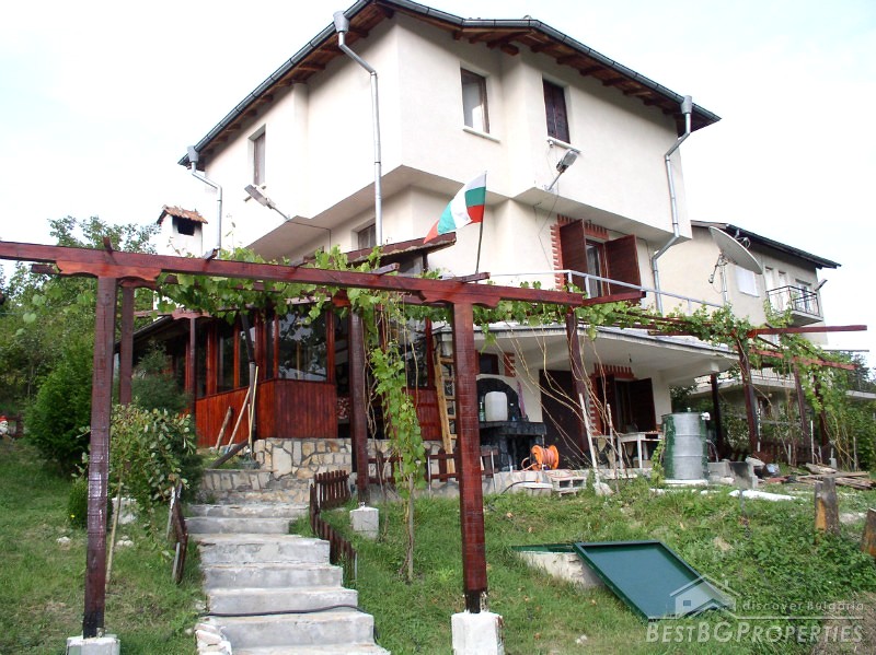 House for sale near the Serbian border