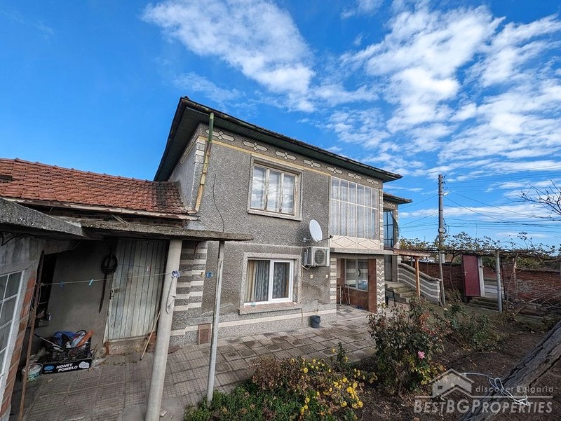 House for sale near the town of Chirpan