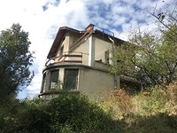 House with amazing views in Svoge