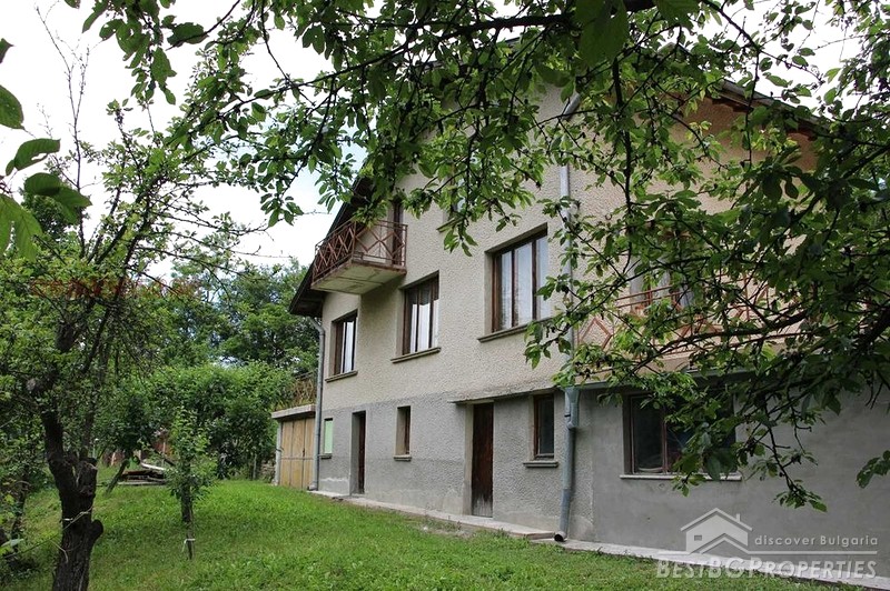 House with beautiful panorama for sale near Svoge