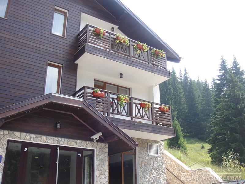 Large apartment for sale in Pamporovo
