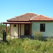 Lovely Renovated House 17km From Beach