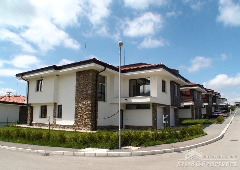 Luxury houses for sale outside Sofia