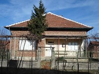 Nice Village Estate Near Kozludui