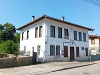 Old Revival house for sale in Elena