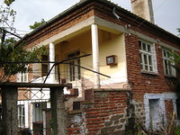 Pretty Two-Storey House 25 km Away From The City Of Burgas 