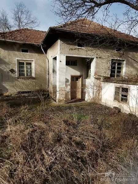 Rural house for sale close to Pravets