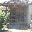 Solid House With A Vast Yard Near Shoumen