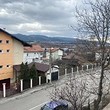 Three story house for sale in Pernik