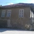 Two houses for sale on a shared plot of land in Oryahovo