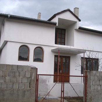 Meravigliosa nuova casa vicino Karlovo