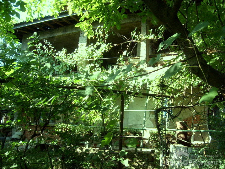 Wonderful Town Property In Varshets