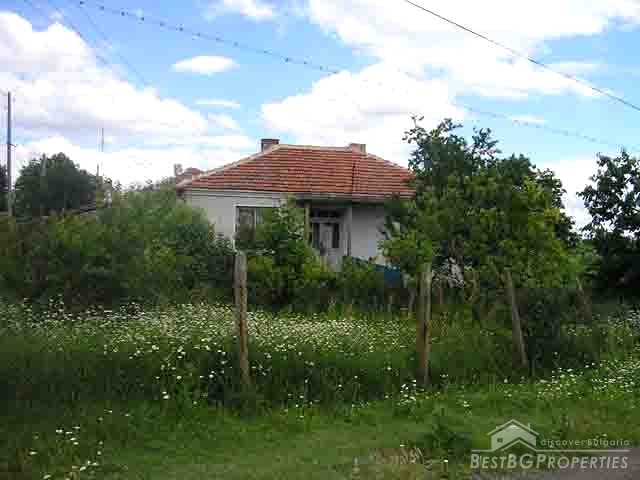 Cheap Rural House Close To The Sea!