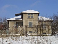 House for sale in mountain area