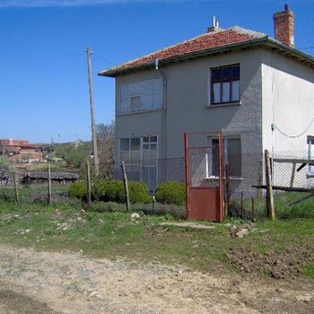 House Near The Sea