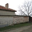 House With A Garage
