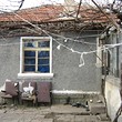 House With A Garage