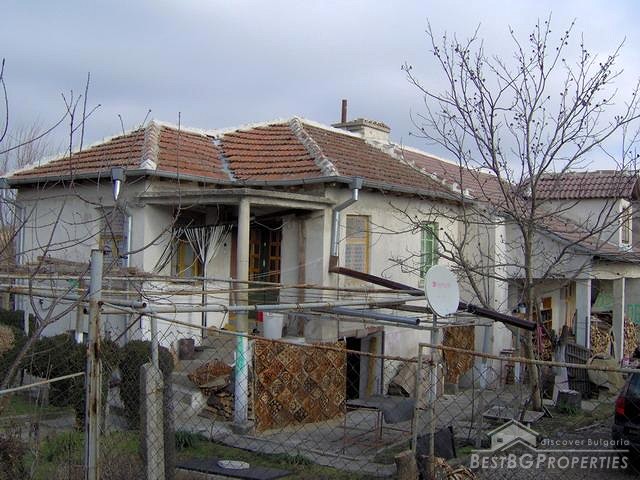 House With A Huge Garden