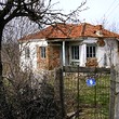 House for sale near river