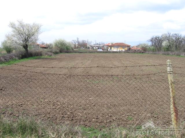 ������������ ����� - 8100 euro