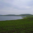 Big plot of agricultural land near lake