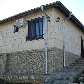 Lovely House In Traditional Style