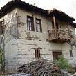 Old house with big land near Sandanski