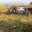 Old house with big land near Sandanski