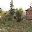 Old house with big land near Sandanski
