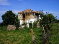 Land with old house near Elhovo