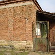 Некоторые незначительные ремонтные работы будут полностью изменить этот дом! Он расположен в A Nice и мирные деревни