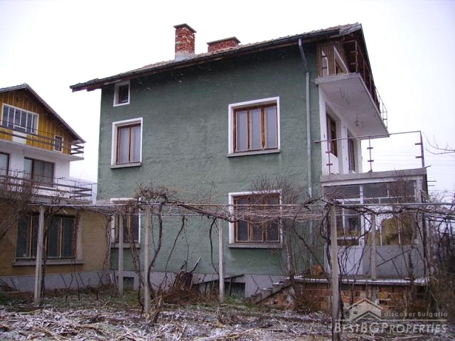 Spacious house for sale