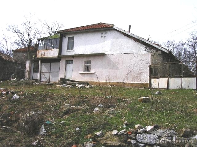 Spacious two storey house for sale 