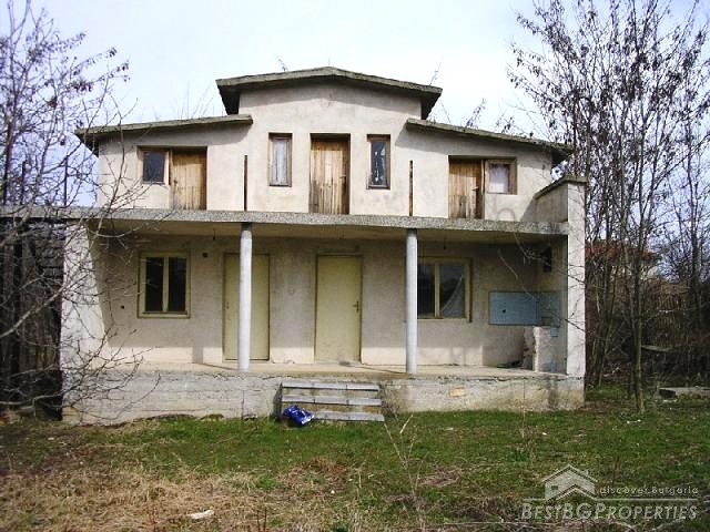 Villa for sale near Elhovo